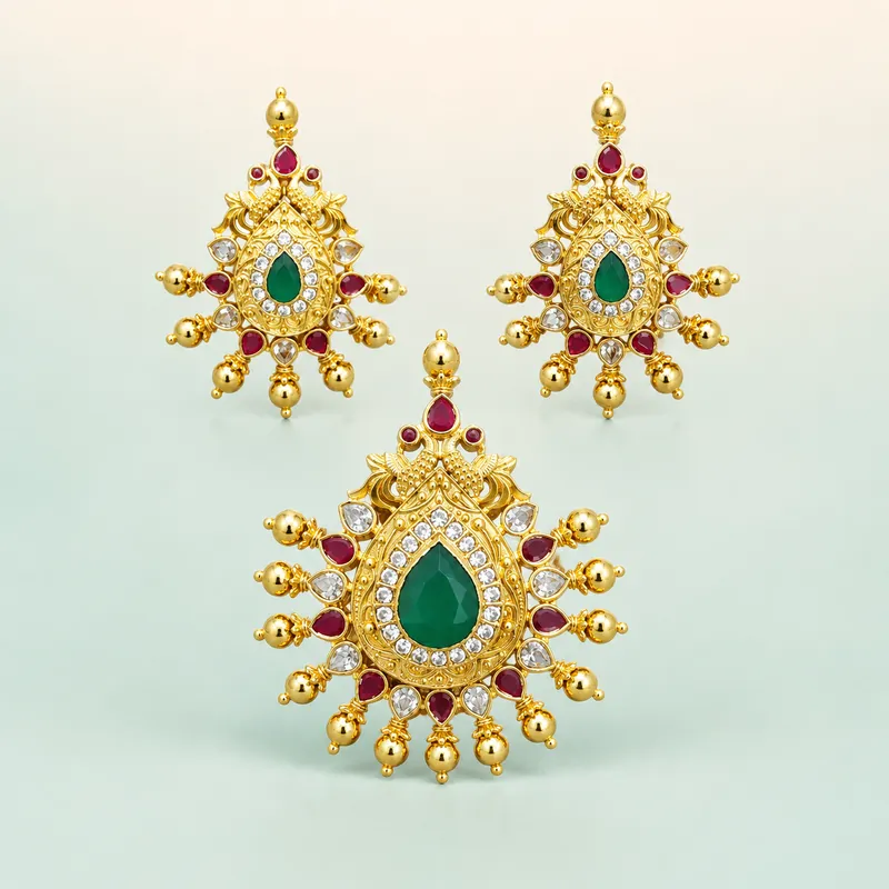 Peacock-Crown Green-Teardrop Pendant Set (Pendant 16.300g · Earrings 15.700g) - 925 Sterling Silver on seaglass background