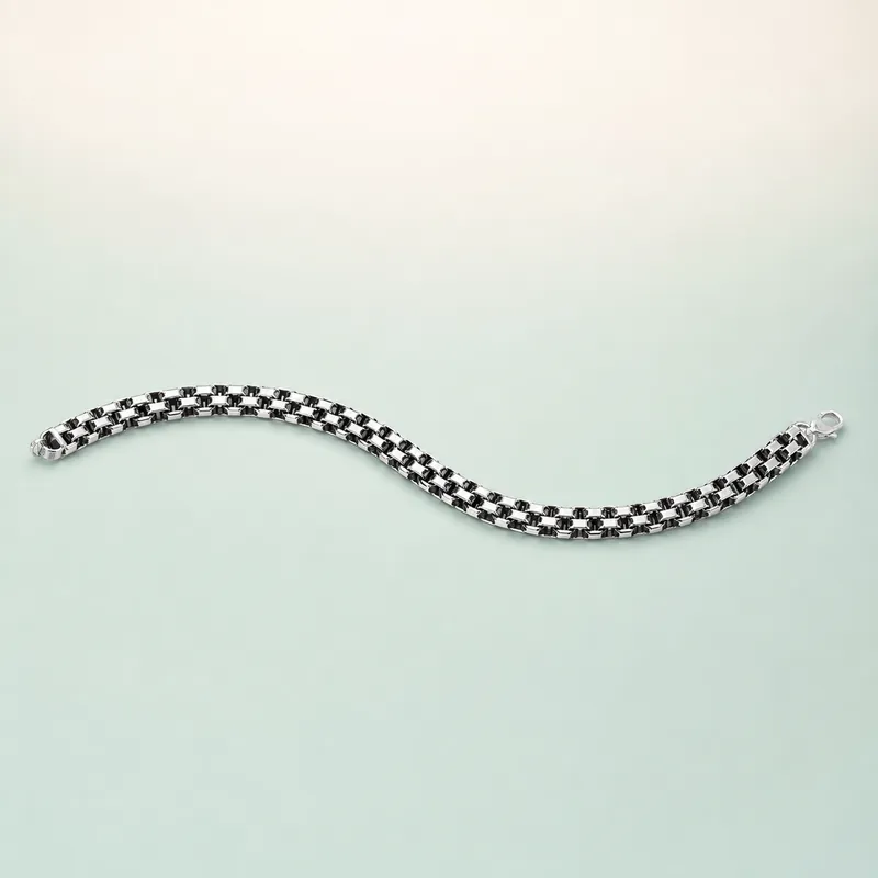 Oxidised silver woven box-mesh chain bracelet - 925 Sterling Silver on seaglass background