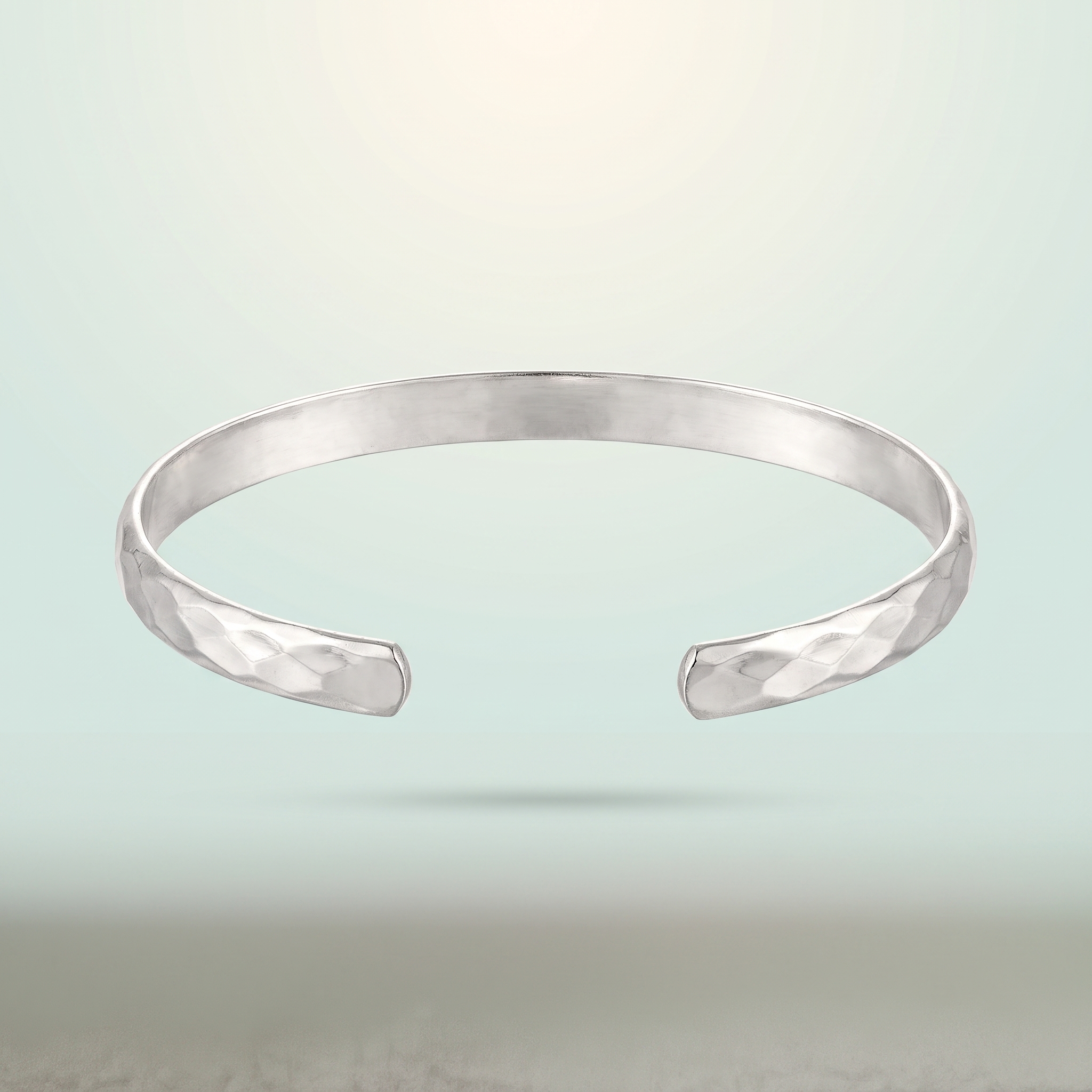 Diamond-Cut Faceted Slim Open Kada (bright polished silver) - 925 Sterling Silver on seaglass background