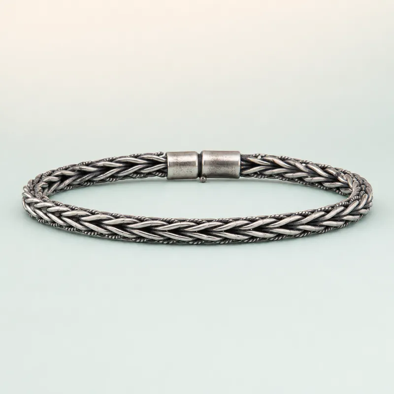 Woven Foxtail Braid Chain Bracelet (oxidised / antiqued silver) - 925 Sterling Silver on seaglass background